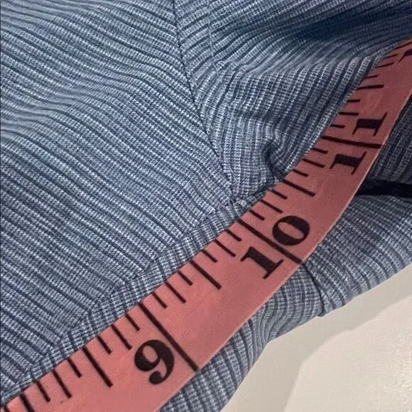 Travis Mathew golf active wear shorts active wear - Picture 5 of 6